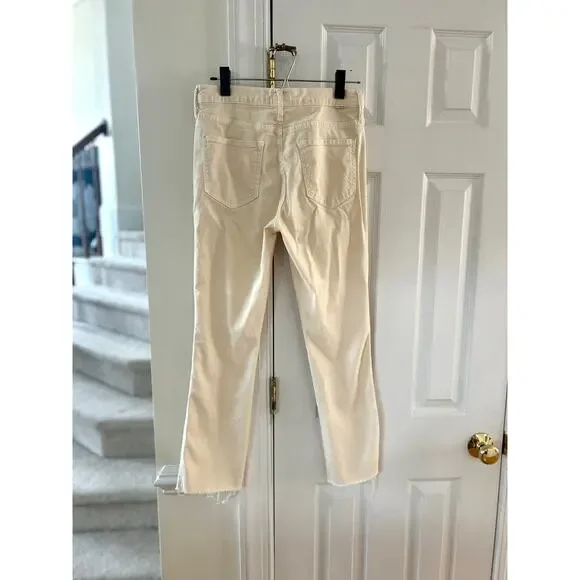 Mother High Waisted Rascal Ankle Fray Chalk Ivory Cream Beige Jeans